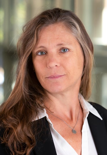 Angela Brintlinger ’87