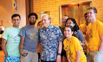 Leebron poses with Wiess College students during O-Week, 2016. Photo by Jeff Fitlow