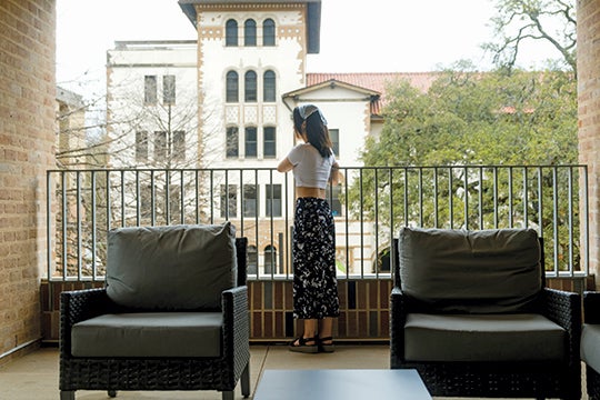 The author, Mabel Tang ’23, on one of the terraces overlooking the old Hanszen wing.