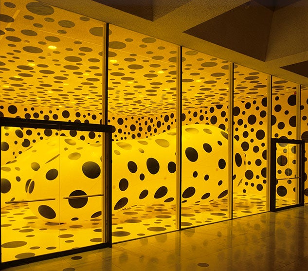 Yayoi Kusama, “Dots Obsession,” 1997
